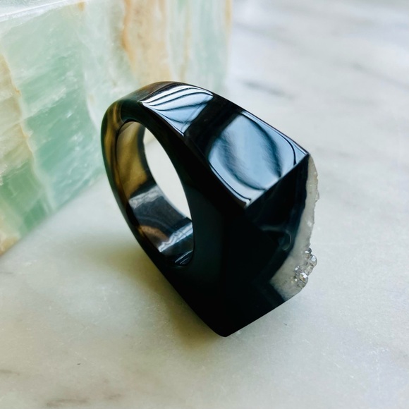 Black Sardonyx Geode Druzy Ring - Picture 6 of 10